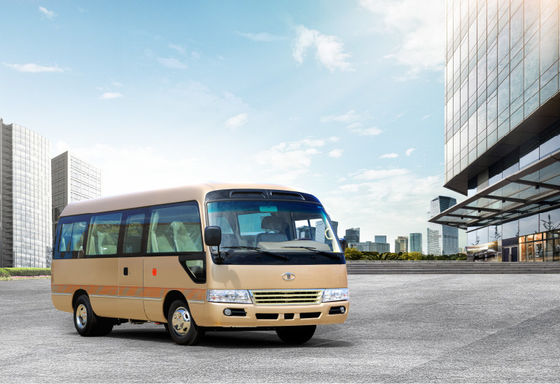 Çin Medium 4X2 Passenger Fuel Efficient Minivan Yuchai Engine Passenger Coach Bus Tedarikçi